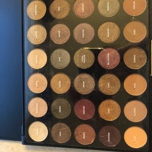 Morphe 35F Fall into Frost Eyeshadow Palette